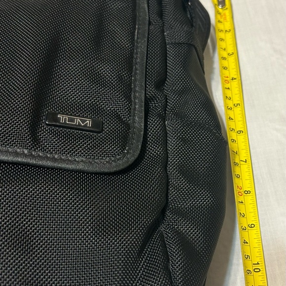 TUMI Black Nylon/Leather Messenger Bag for Men - Picture 12 of 12
